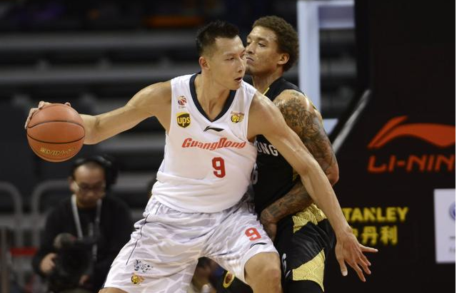 手因违规被 手因违规被