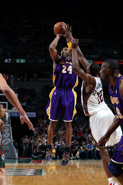 同时拉扯 同时拉扯